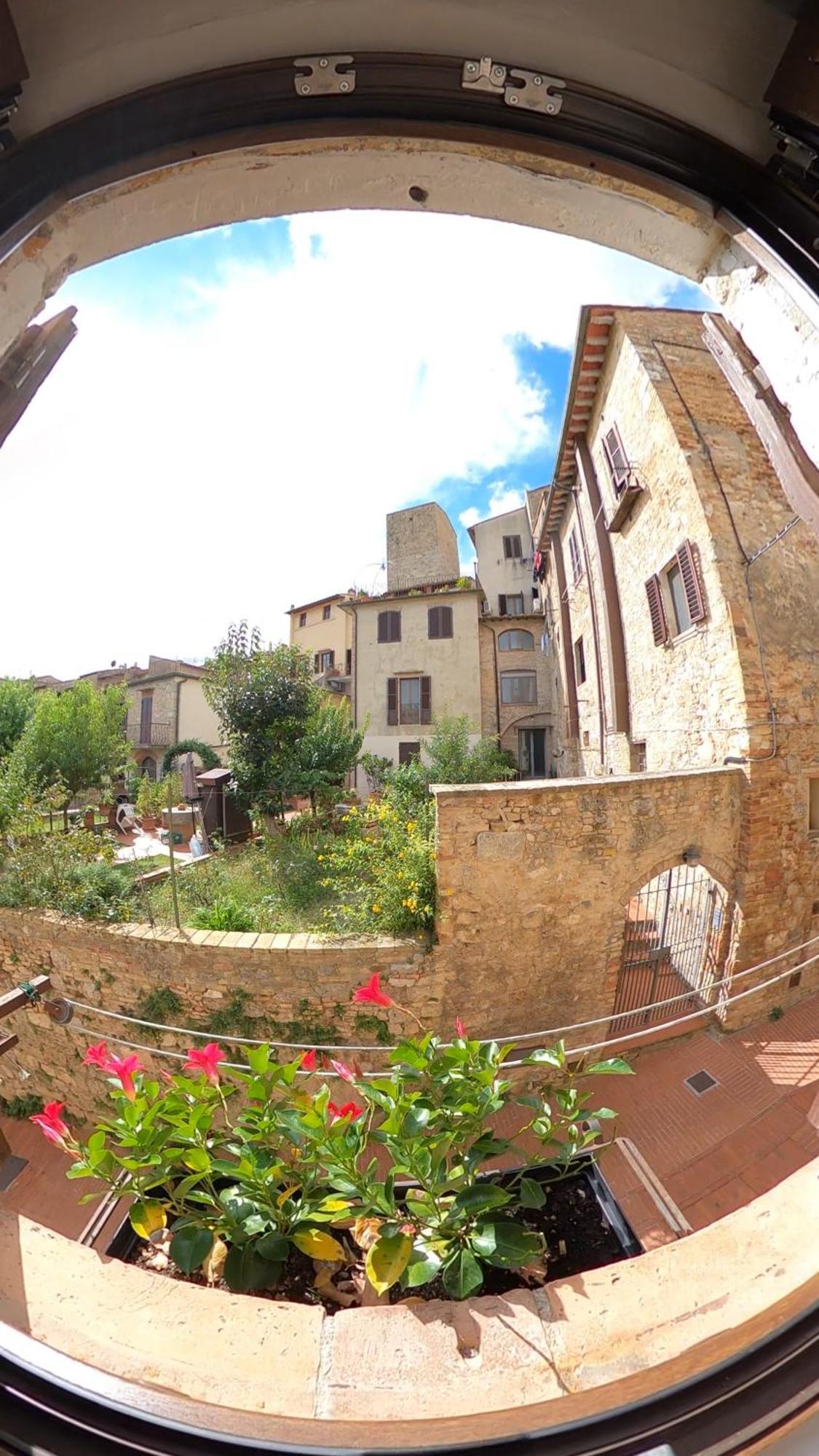 Casa Nel Centro Storico Διαμέρισμα Σαν Τζιμινιάνο Εξωτερικό φωτογραφία